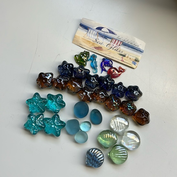 SEAGLASS nwob ~ 36pcs - Picture 2 of 6